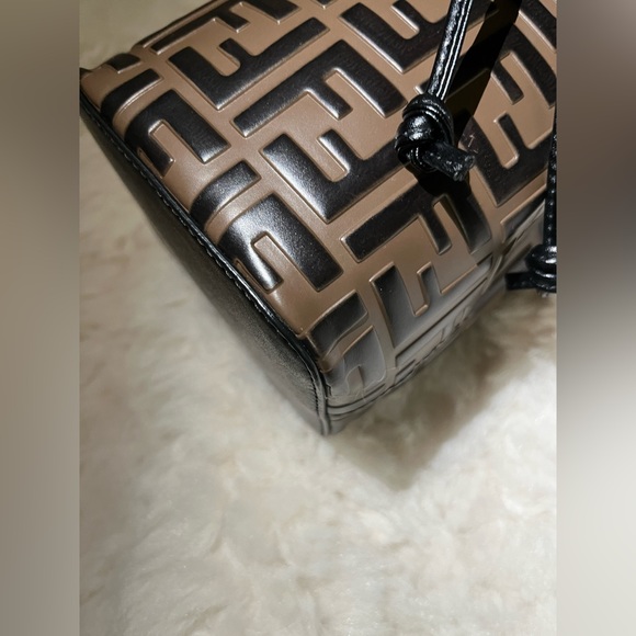 Fendi Mon Tresor bag - Picture 6 of 16